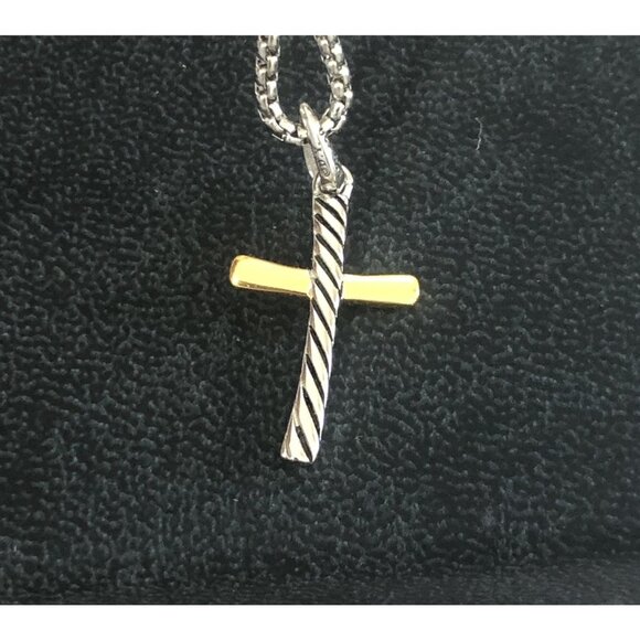 DAVID YURMAN 2MM Cross Necklace in Silver and 18K Gold Adjustable - Picture 2 of 7